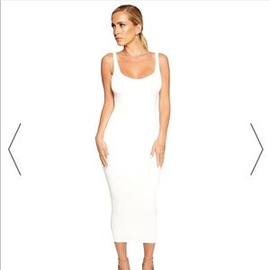 The NW hourglass Midi Dress